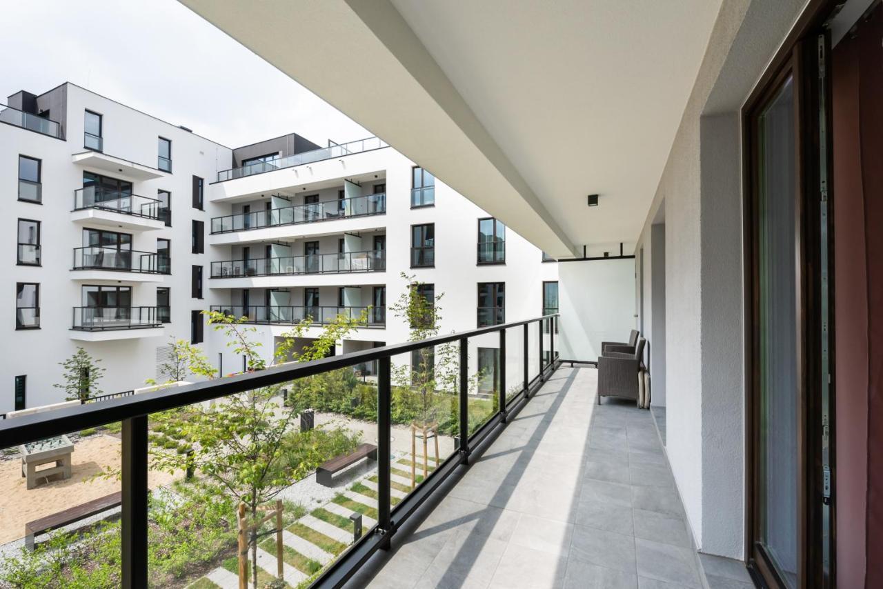 Royal Garden Wilanow Apartment Varşovia Exterior foto